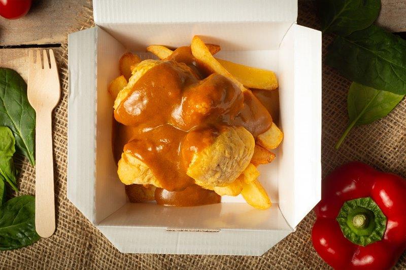 Roast Chicken, Potato & Seasonal Vegetables - Food Village School Meals