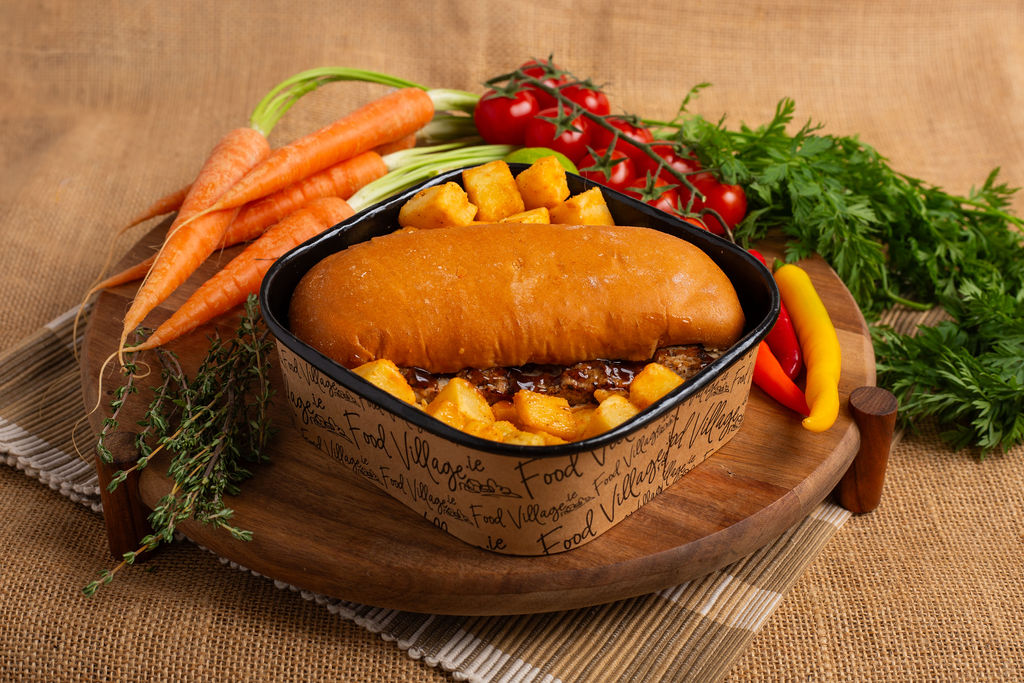 Food Village School Meals Rib Steak Roll & Oven Baked Cubes<br />